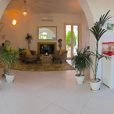 Oda ve Kahvaltı Casa Giada 4*