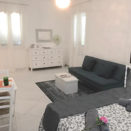 לינה וארוחת בוקר Casa Giada *
